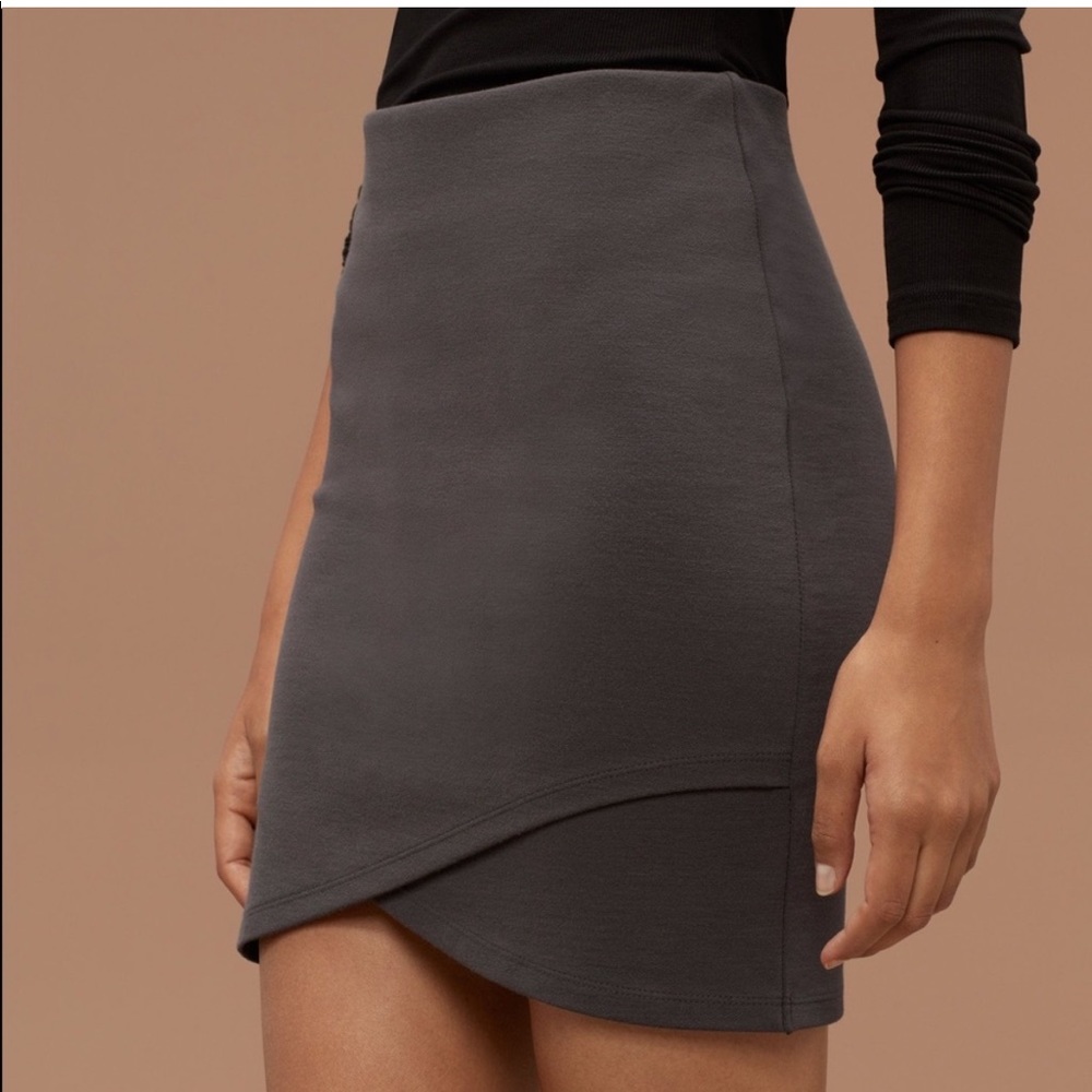 Size S | Aritzia Sunday Best Primrose Skirt